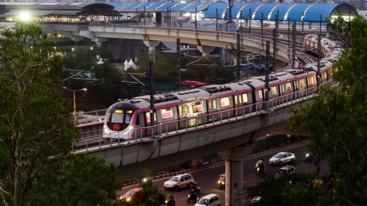 Orașul care este pe cale să aibă primul metrou din lume alimentat cu energie solară